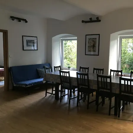아파트 Kovarna